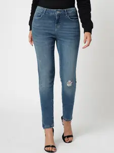 Vero Moda Women Skinny Fit Low Distress Light Fade Stretchable Jeans