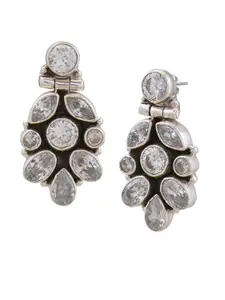 Silverwala Silver-Toned Contemporary Studs Earrings