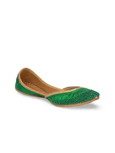 Ta Chic Women Green Embellished Ethnic Mojaris with Embroidered Flats