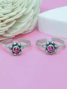 Unniyarcha Set Of 2 92.5 Silver Stone-Studded Toe Rings