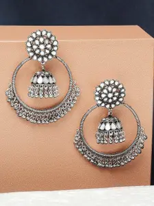 OOMPH Kundan Studded Chandbalis