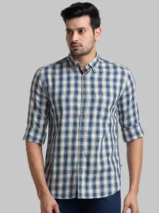 Parx Slim Fit Checked Button-Down Collar Pure Cotton Casual Shirt