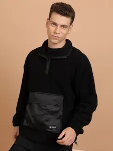 HIGHLANDER Mock Collar Sweatshirt