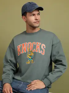 HIGHLANDER Green Graphic Printed Drop Shoulder Sleeves Oversized Pullover Sweatshirt