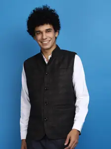 V-Mart VMart Checked Cotton Nehru Jacket