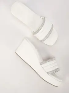 THE WHITE POLE White Party Platform Sandals