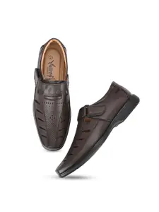 Vellinto Men Brown Comfort Sandals