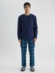 DeFacto Round Neck Pure Cotton T-Shirt With Checked Lounge Pants