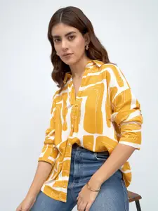 DL Woman Abstract Printed Oversized Casual Shirt