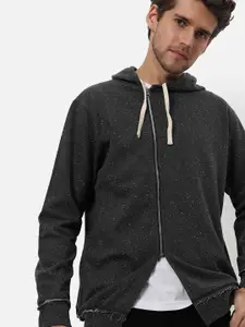 Campus Sutra Men Grey Hooded Sweatshirt