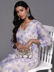 Varanga Women Lilac Floral Printed Plunge Neck Lace Detailed Kurta