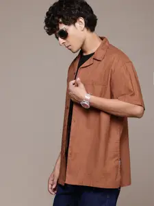 The Roadster Lifestyle Co. Chevron Opaque Casual Shirt