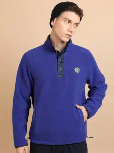 HIGHLANDER Men Blue Sweatshirt