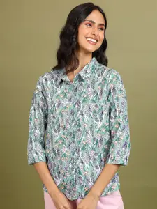 Tokyo Talkies Women Green Floral Printed Casual Shirt