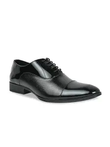 Regal Men Textured Leather Formal Oxfords