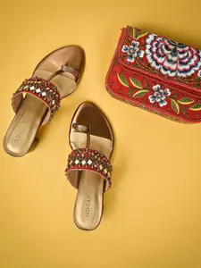 Rocia Maroon Ethnic Block Sandals