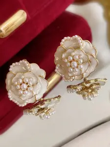 FIMBUL Gold-Plated Floral Beaded Studs Earrings