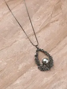 SOHI Silver-Plated Minimal Necklace