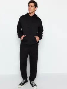 Trendyol Men Mid-Rise Hooded Tracksuits