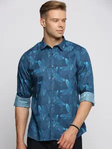 SHOWOFF Men Blue Smart Slim Fit Floral Opaque Printed Casual Shirt