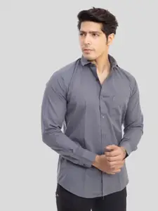 INDIAN THREADS Men Grey Slim Fit Formal Shirt