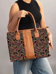 KAAYTEE Women Multicoloured Printed Jute Laptop Bag