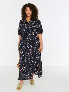 Trendyol Plus Size Floral Printed Shirt Collar Flared Sleeve Gathered A-Line Maxi Dress