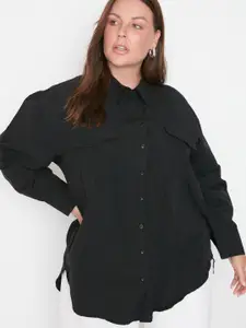 Trendyol Plus Size Spread Collar Casual Shirt
