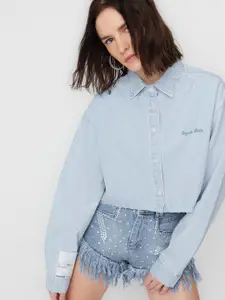 Trendyol Spread Collar Cropped Casual Shirt