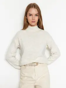 Trendyol Turtle Neck Acrylic Crop Pullover Sweater