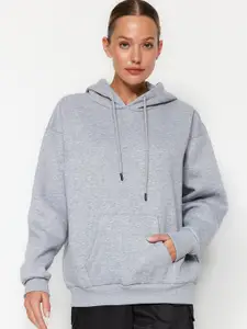 Trendyol Hooded Drop Shoulder Sleeves Longline Sweatshirt