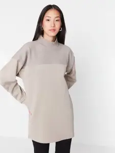 Trendyol Colourblocked High Neck Longline Pullover