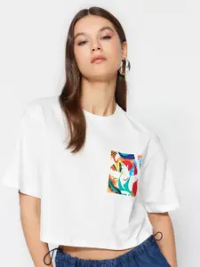 Trendyol Printed Round Neck Pure Cotton Crop T-shirt
