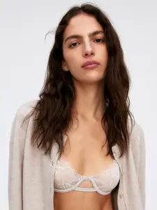 H&M Non-Padded Underwired Lace Bra