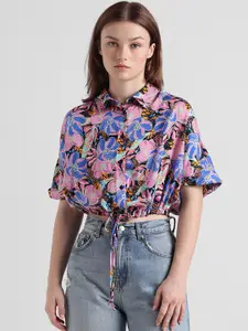 ONLY Slim Fit Floral Printed Twill Crop Casual Shirt