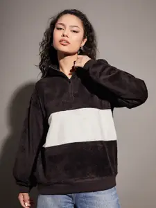 SASSAFRAS Women Black Colourblocked Sweatshirt