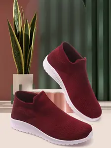 The Roadster Lifestyle Co. Red Slip On Running Shoes
