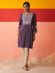 Lakshita Floral Yoke Design Thread Work Woollen Kurta