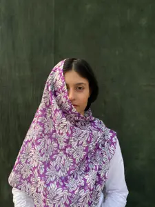 BUTA BUTI Floral Printed Cotton Scarf