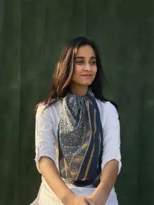 BUTA BUTI Floral Printed Cotton Scarf