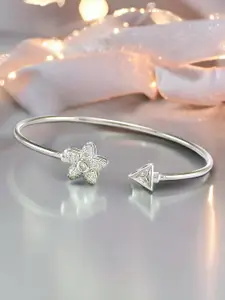 Taraash 925 Sterling Silver Toned Stone Studded Star Bangle