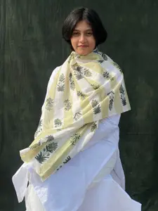 BUTA BUTI Floral Printed Cotton Scarf