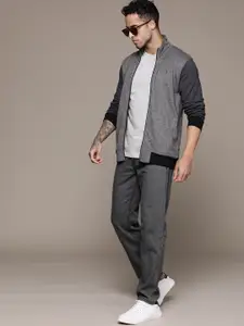 Roadster Men Colourblocked Sweatshirt