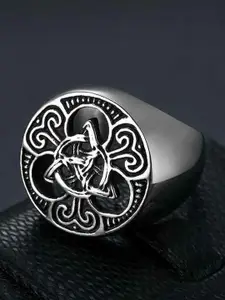 OOMPH Men Stainless Steel Celtic Symbol Biker Finger Ring