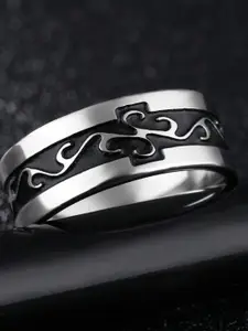 OOMPH Men Stainless Steel Celtic Symbol Finger Ring