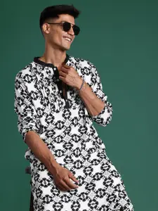 Sangria Printed Kurta Set