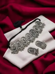 Sangria Silver-Plated Oxidised Necklace and Earrings