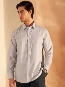 DENNISON Men Grey Smart Opaque Formal Shirt