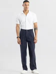 Snitch Men Smart Loose Fit Pleated Trousers