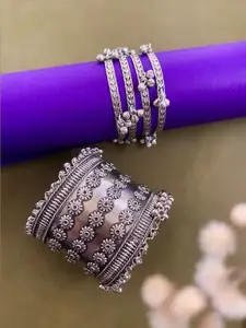 ATIBELLE Set Of 5 Silver-Plated Floral Textured Bangles